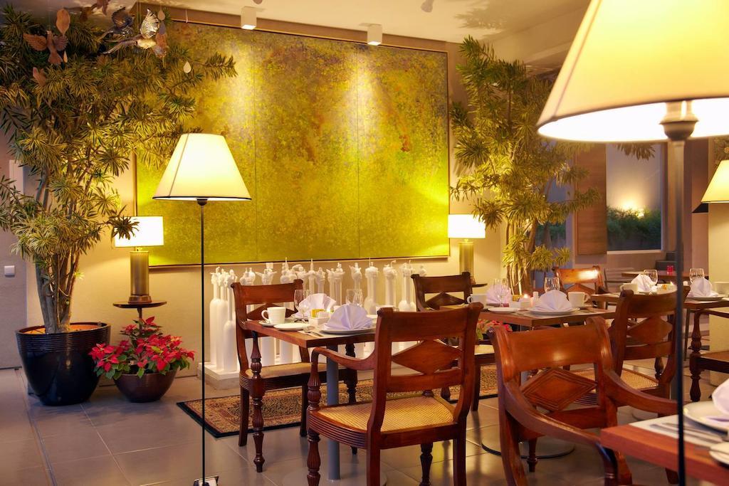 Bumi Semilir Art And Boutique Hotel Cihanjuang Ngoại thất bức ảnh